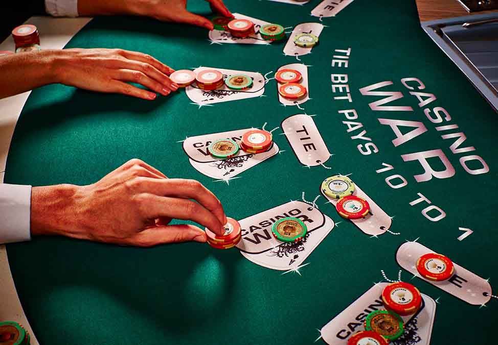 ایک اکاؤنٹ بنائیں یا Baccarat 777 کیسینو میں لاگ ان کریں۔